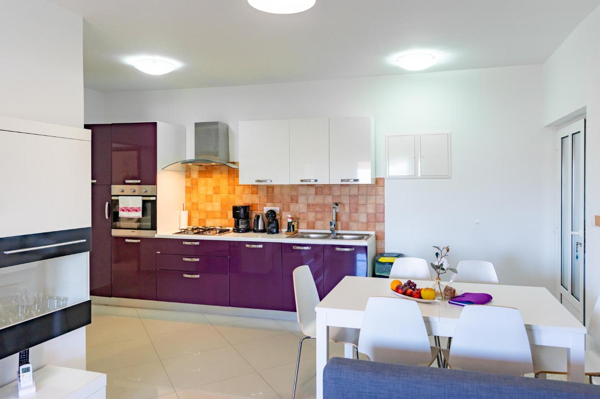 Foric Apartments With Outdoor Heated Pool 라브 외부 사진